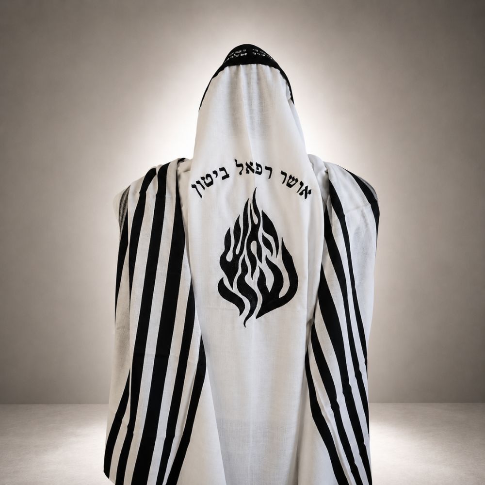 טלית דגם האש שלי – יהלום שחור עם רקמה יוקרתית